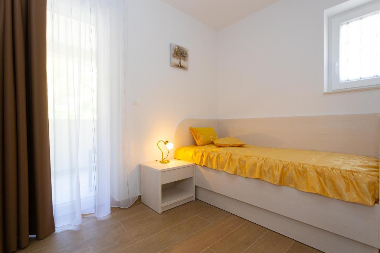Apartments Vicin Brela Dış mekan fotoğraf